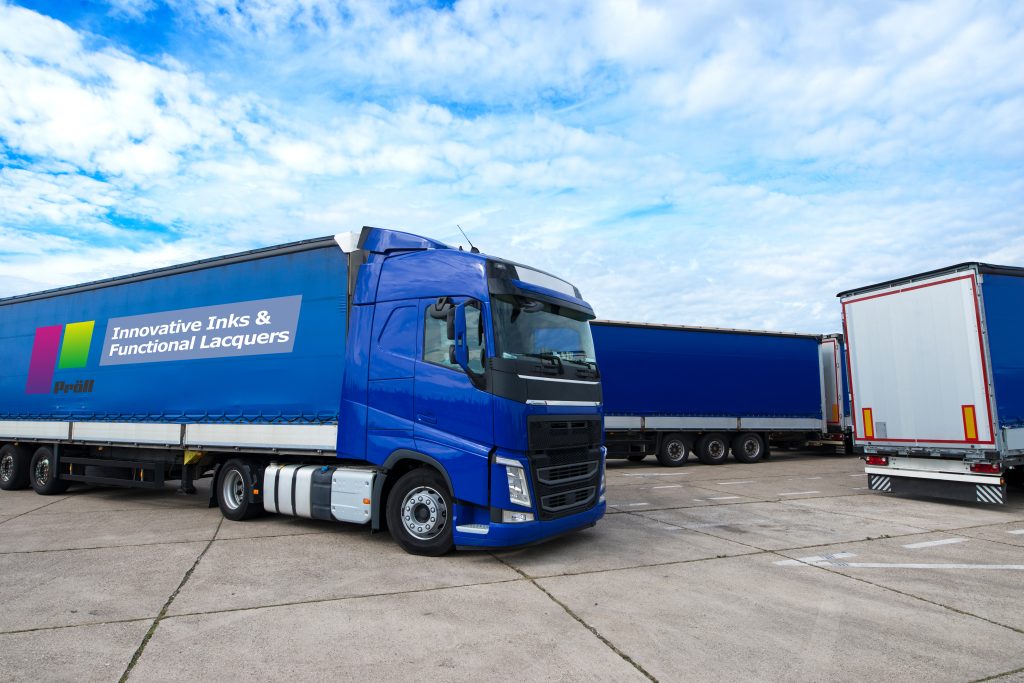 farba do plandek samochodowych, banerów i nośników zewnętrznych